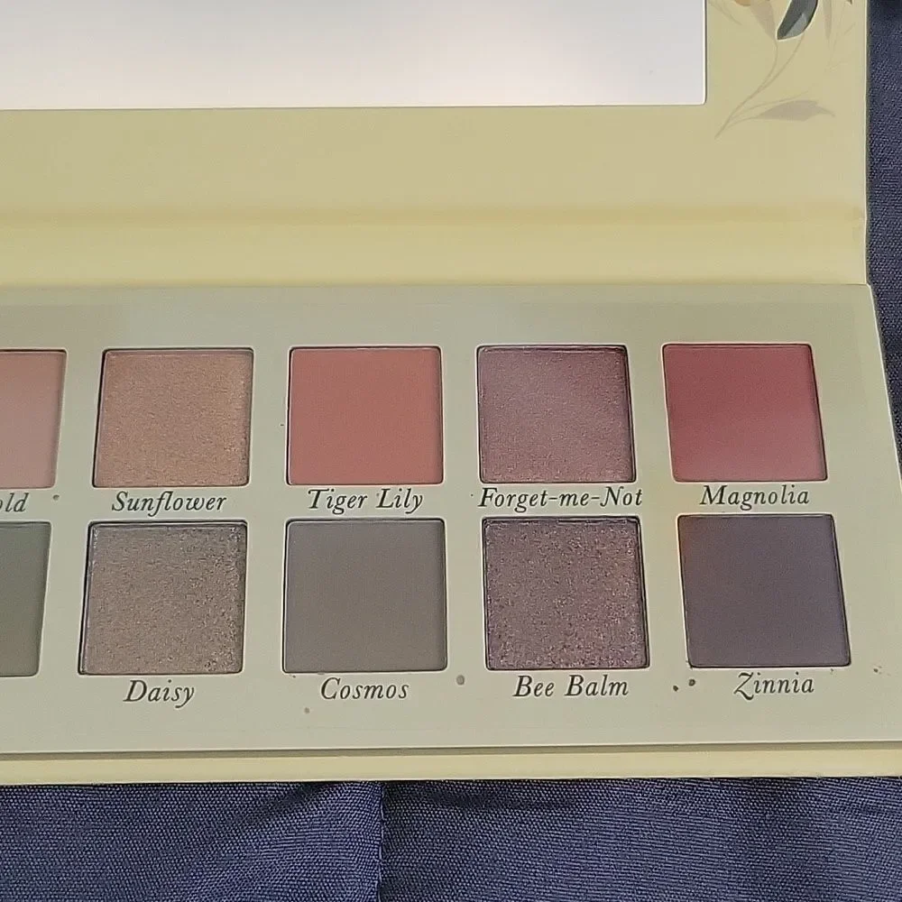 Laura Geller Wildflower Wishes Eyeshadow Palette